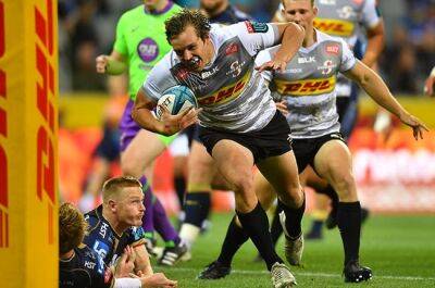 Defending champion Stormers show off depth, carve Scarlets apart in first-half blitz