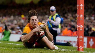 Last gasp try earns Wallabies win over Wales in a classic