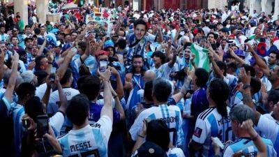 Mexico and Argentina fans bring spicy rivalry to Qatar