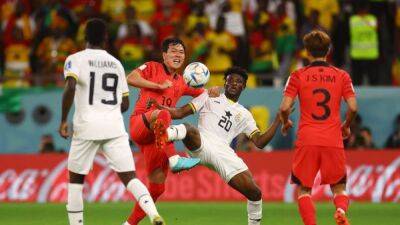 Anthony Taylor - Cho Gue - Ghana hold off South Korea in five-goal thriller - channelnewsasia.com - Britain - Qatar - Portugal - Ghana - Jordan - South Korea - North Korea