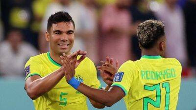 Fire-fighter Casemiro provides spark to put Brazil through to last 16 - channelnewsasia.com - Switzerland - Serbia - Brazil -  Doha - Cameroon