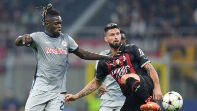 Rafael Leao - Olivier Giroud - Soccer-Giroud stars as AC Milan thrash Salzburg to book last-16 spot - channelnewsasia.com - France - Austria