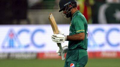 Pakistan call up Haris after knee injury sidelines Zaman