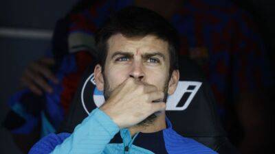 Barcelona's Pique to retire, will play last home game on Saturday