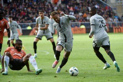 PSG edge out Lorient to restore Ligue 1 lead