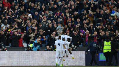 Olise strikes at the death as Palace snatch win at West Ham