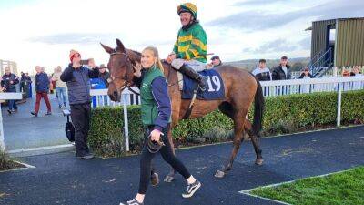 Drop The Anchor grabs narrow verdict in thrilling Naas finish - rte.ie - France - Guinea -  Dublin -  Leopardstown