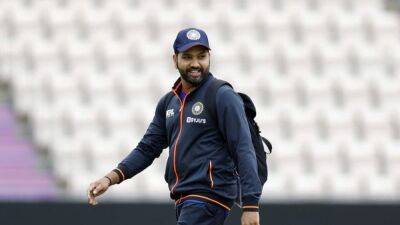 Jos Buttler - Adelaide Oval - Rohit Sharma - Dinesh Karthik - India weighing up wicketkeeper decision for England semi - channelnewsasia.com - Australia - Zimbabwe - New Zealand - India