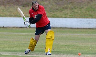 Former Proteas cricketer Pat Symcox recovering in ICU after health scare