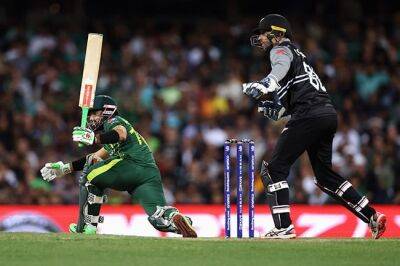 Pakistan power past New Zealand to reach T20 World Cup final
