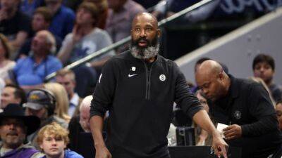 NBA-Turbulent Nets name Vaughn new head coach