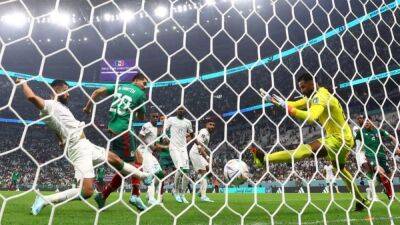 Mexico find way to end fifth-game curse - not making the fourth