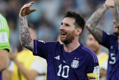 Messi misses penalty but Argentina advance at World Cup, Mexico exit on goal difference