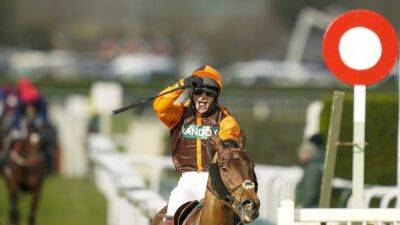 Lucinda Russell - Noble Yeats - Noble Yeats among Many Clouds Chase field at Aintree - rte.ie - Russia - France - county Long