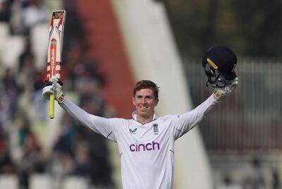 England make Test history by scoring over 500 on opening day against Pakistan