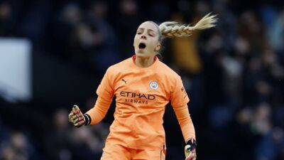 Leah Galton - Martha Thomas - Ellie Roebuck - Chloe Kelly - Keeper Roebuck secures valuable point for City in Manchester derby - channelnewsasia.com - Manchester -  Leicester