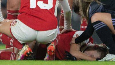 Vivianne Miedema injury mars Arsenal's Champions League progress