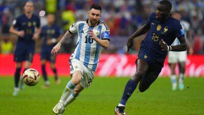Lionel Messi - Diego Maradona - Angel Di-Maria - Geoff Hurst - Messi finally claims World Cup glory as Argentina beat France on penalties - euronews.com - Qatar - France - Brazil - Argentina