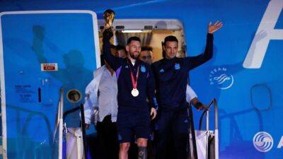Millions flood Buenos Aires as Messi and co airlifted in choppers