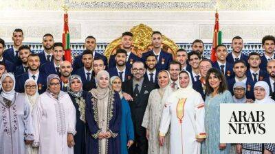 Photo of Moroccan players with their mothers goes viral