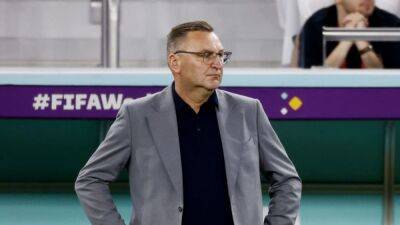 Poland coach Michniewicz to leave after contract not renewed