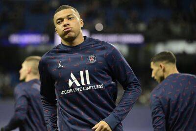 Mbappe returns to training days after World Cup disappointment
