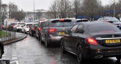 M4, A470, A55 live Christmas getaway and shopping travel updates - walesonline.co.uk