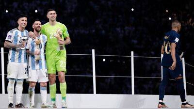 'A stupid decision' - Viera slams Martinez's World Cup celebrations