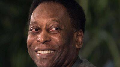 Pele's family spending Christmas in hospital with him