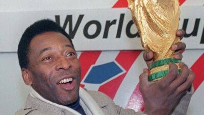 Brazilian soccer legend Pelé, winner of record 3 World Cups, dead at 82