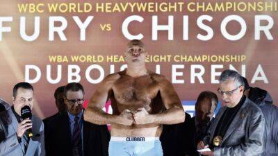 Fury weighs in for Chisora fight with a promise of 'carnage'