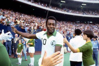 Brazil in three-day mourning for 'King of Football' Pele