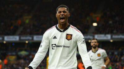 Rashford steps off the bench to earn Man United win at Wolves
