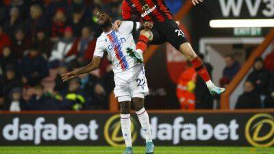 Set pieces give Crystal Palace away win at Bournemouth