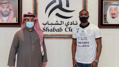 Ighalo urges Ronaldo to join him in Saudi Arabia