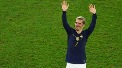 Griezmann thankful for thankless role in France side