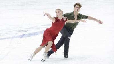 Canada's Gilles, Poirier skate to lead in ice dance at Grand Prix Final