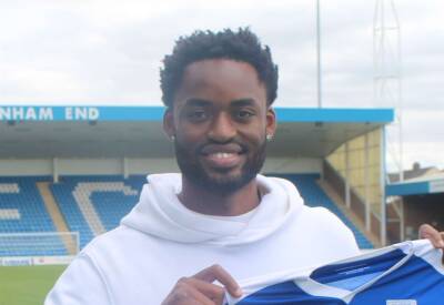 Steve Evans - Luke Cawdell - Gillingham defender Christian Maghoma back at the club after loan spell with National League side Eastleigh - kentonline.co.uk - Poland - county Evans