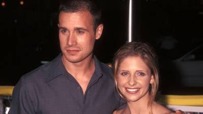 Sarah Michelle Gellar, Freddie Prinze Jr.'s names mistakenly used to ID these stars at Los Angeles Rams game - foxnews.com - San Francisco - Los Angeles -  Los Angeles
