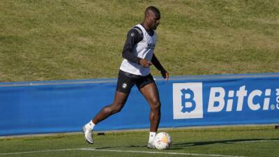 RAYO VALLECANO Mamadou Sylla, único refuerzo de Iraola en el mercado invernal - en.as.com