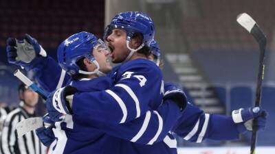 Jack Campbell - Mitch Marner - Sheldon Keefe - Leafs rally late again in win over Devils, Matthews nets hat trick - tsn.ca - Switzerland -  Detroit -  Las Vegas - state New Jersey - county Campbell