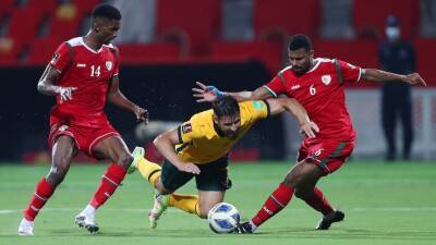 Aaron Mooy - Mat Ryan - Socceroos draw 2-2 against Oman, hurting World Cup qualification hopes - abc.net.au - Qatar - Australia - Japan - Saudi Arabia - Oman