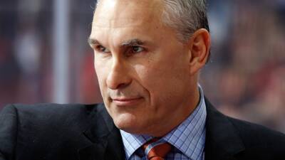 Berube signs three-year extension with Blues