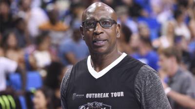 Former Rams great Eric Dickerson insists LA 'is a Raider town'