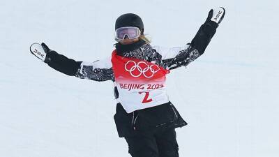 Chloe Kim - American Chloe Kim, 21, secures history with consecutive Olympic golds in snowboard halfpipe event - espn.com - Spain - Usa - Japan