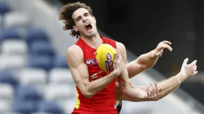 Suns star Ben King sent for scans on knee - 7news.com.au -  Victoria - county Wayne - county Campbell