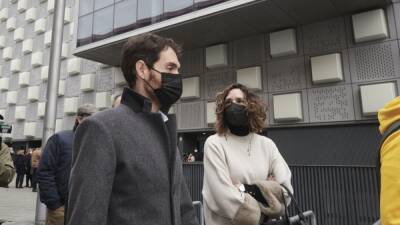 Pedro Sánchez - Sayas y García Adanero, expulsados de UPN durante dos años y medio - en.as.com -  Sanchez