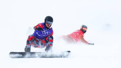 Winter Olympics 2022 - Alessandro Haemmerle beats Eliot Grondin in dramatic photo finish for snowboard cross gold