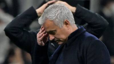 AS Roma | Mourinho explota: "No tenéis cojones, ¡lo peor para un hombre!" - en.as.com