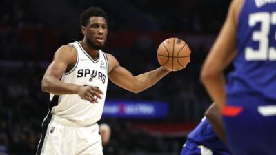 Kyle Lowry - Nick Nurse - Raptors send Dragic to Spurs for Young, Eubanks, picks: reports - cbc.ca -  San Antonio